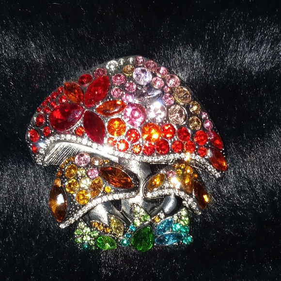 metal gallery Jewelry Beautiful Mushroom Brooch Poshmark